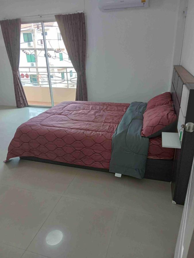 Nong Prue Cafe Nana Hotel מראה חיצוני תמונה