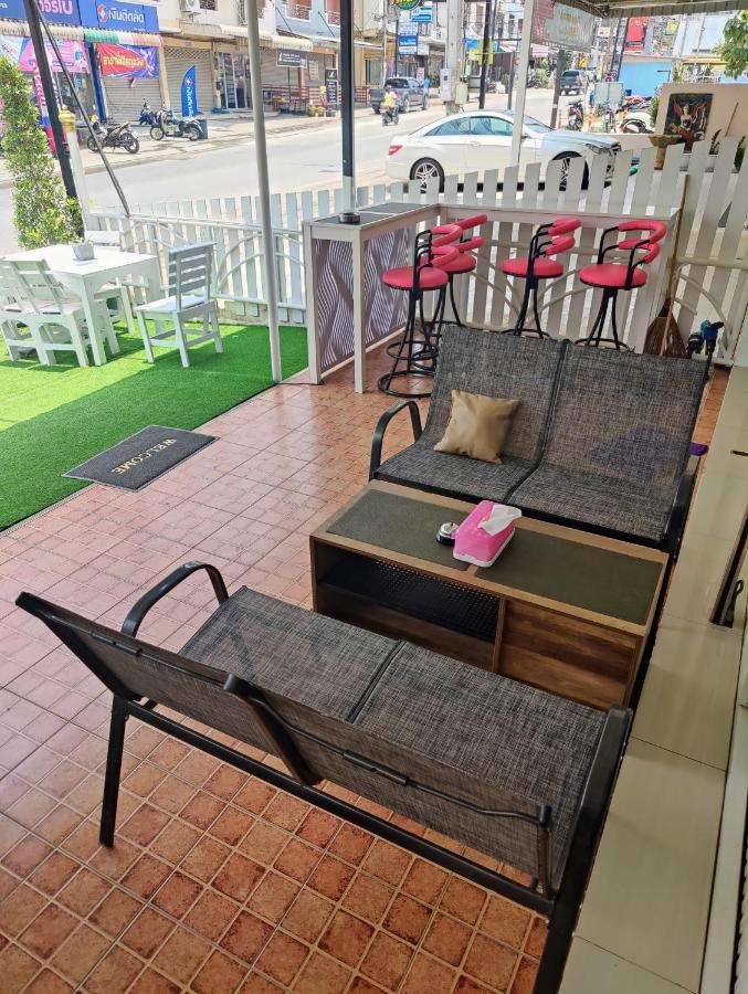 Nong Prue Cafe Nana Hotel מראה חיצוני תמונה