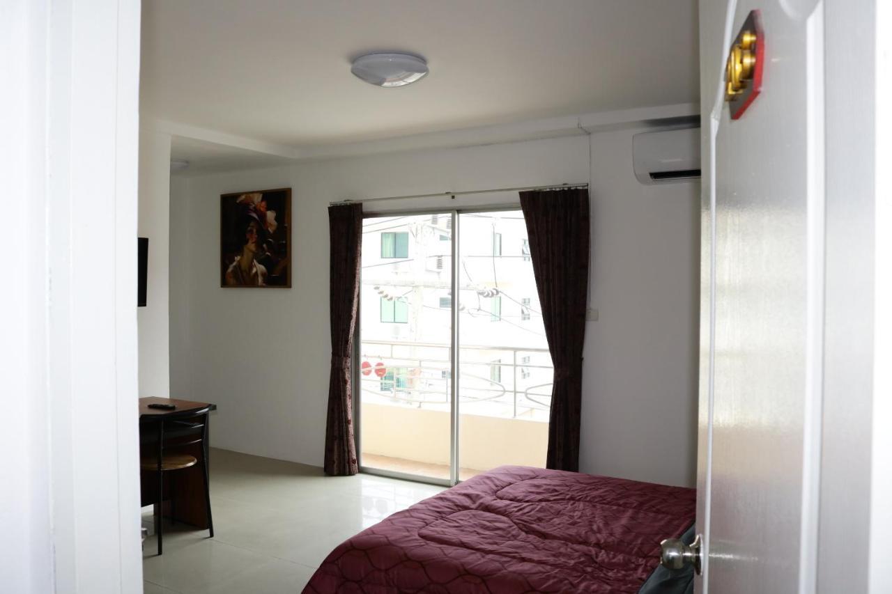 Nong Prue Cafe Nana Hotel מראה חיצוני תמונה